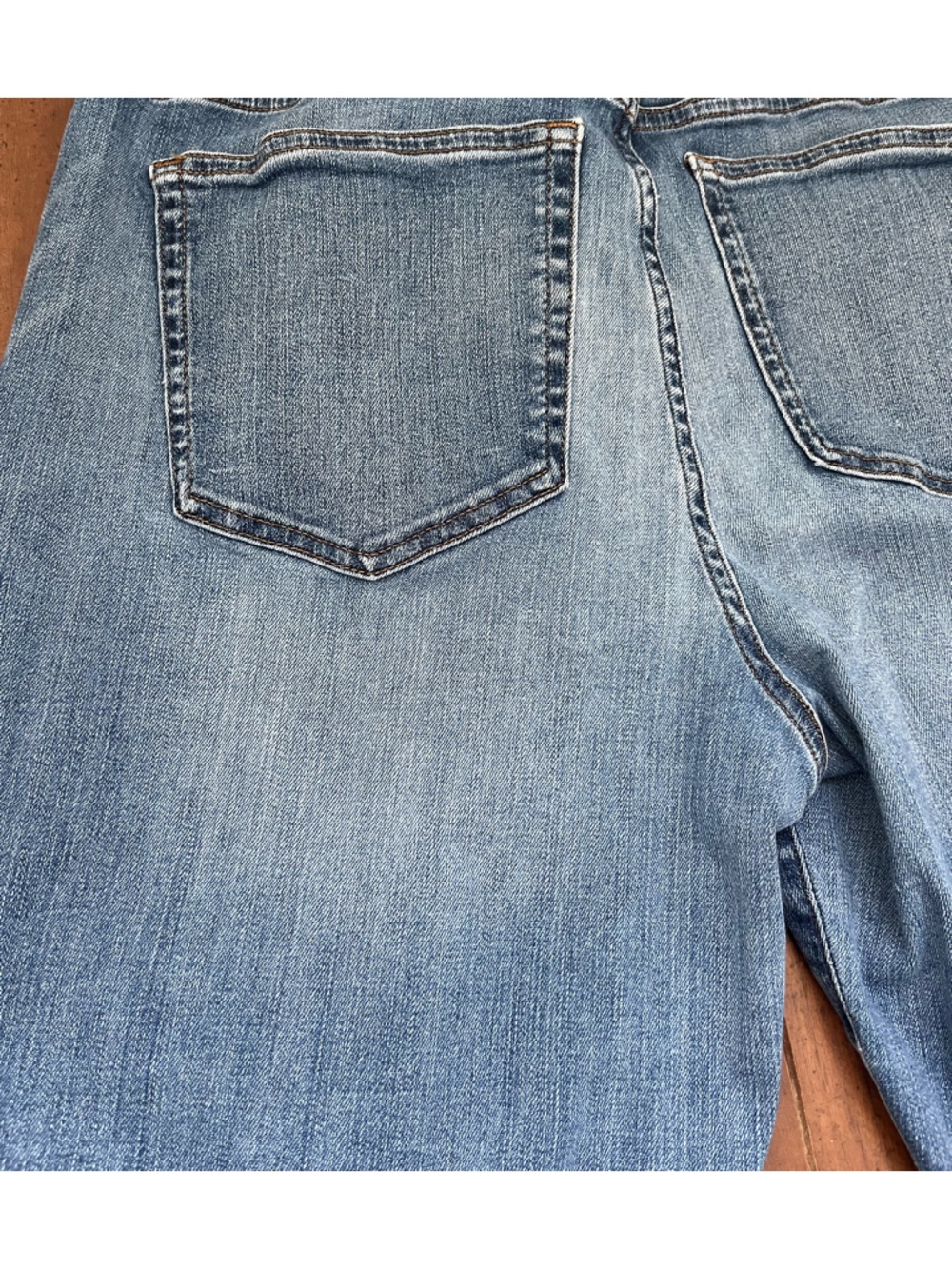Women’s J.Crew Curvy Vintage Slim Straight Medium Wash Denim Jeans – Size 31 - Picture 12 of 15